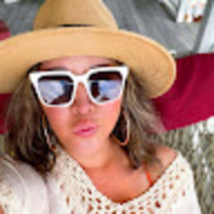 Meet your Posher, Giselle